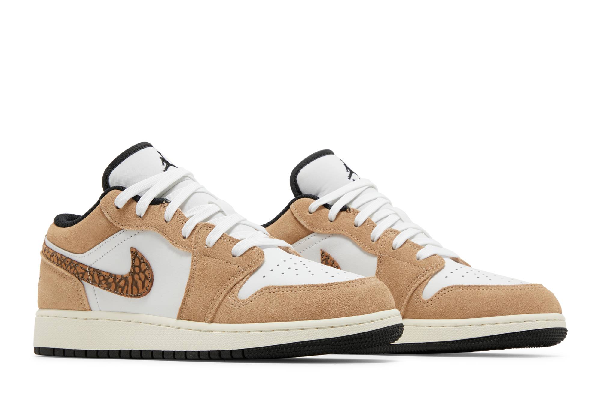 (Grade School) Air Jordan 1 Low SE ‘Brown Elephant’ DZ5368-201