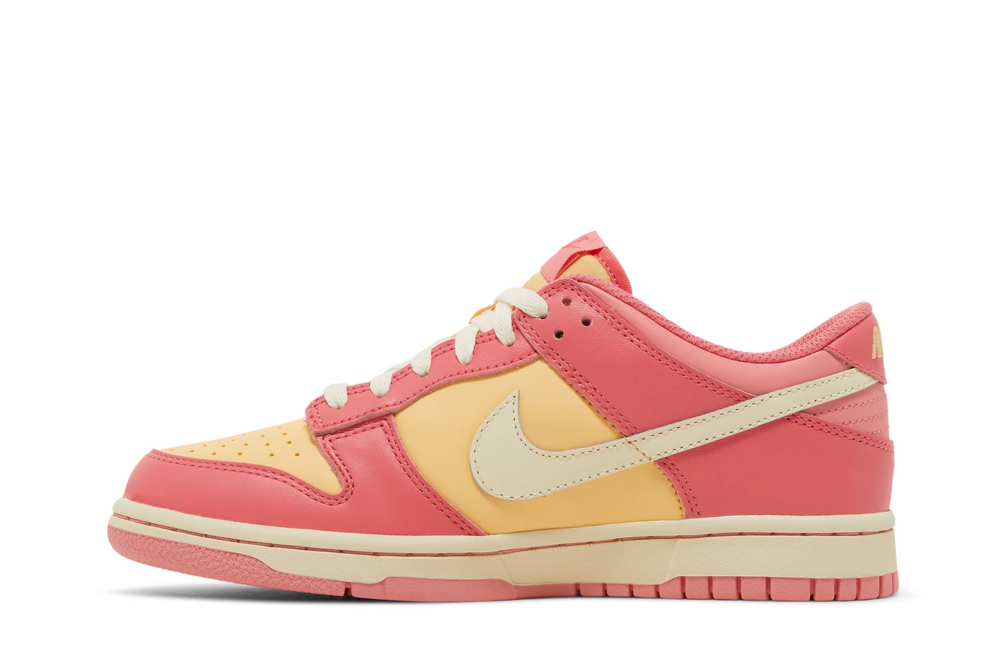 (Grade School) Nike Dunk Low ‘Strawberry Peach Cream’ DH9765-200