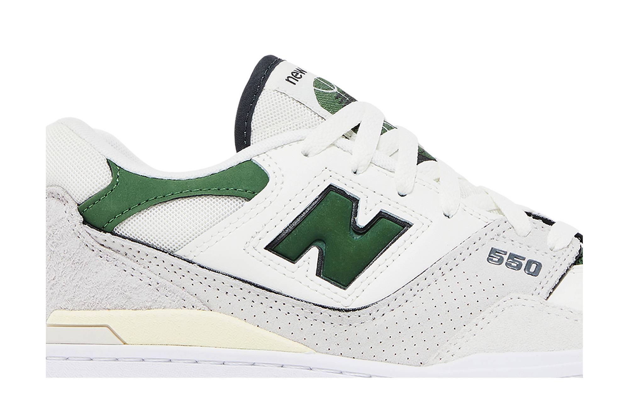 (Women) New Balance 550 Sea Salt Green BBW550SG Nicesnk