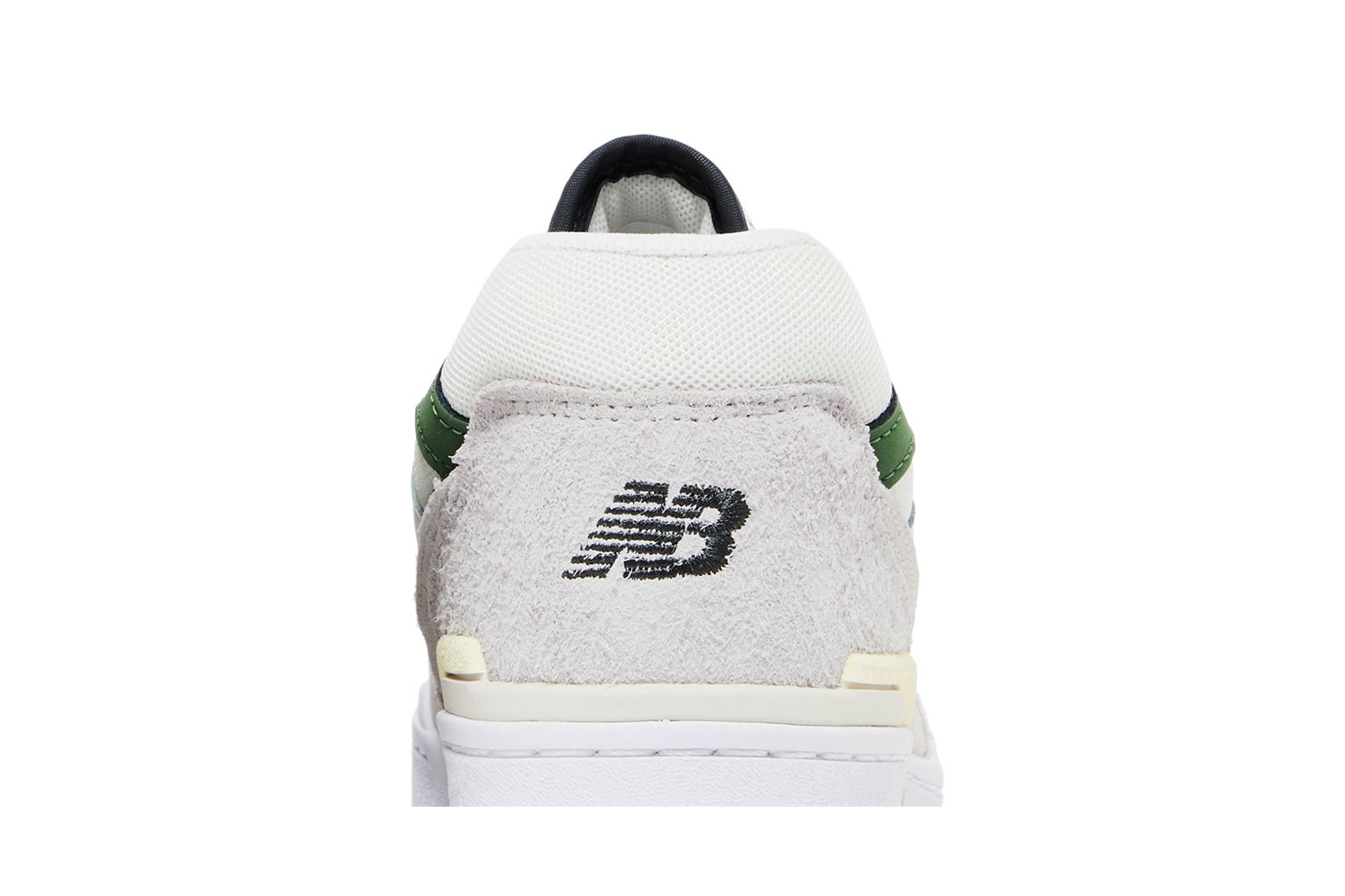 (Women) New Balance 550 Sea Salt Green BBW550SG Nicesnk