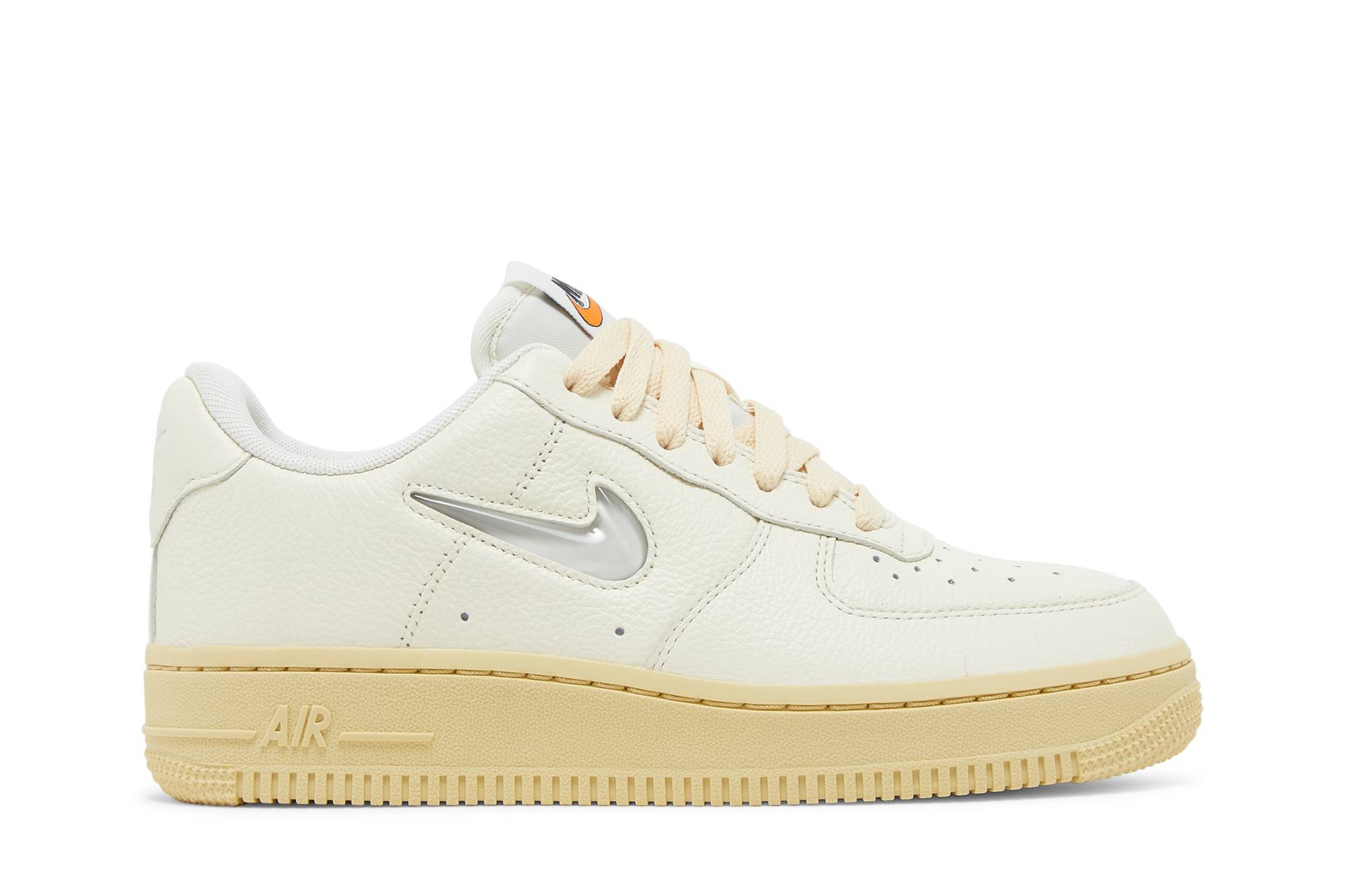 (Women) Nike Air Force 1 07 LX Coconut Milk and Lemon Wash DO9456-100 Nicesnk
