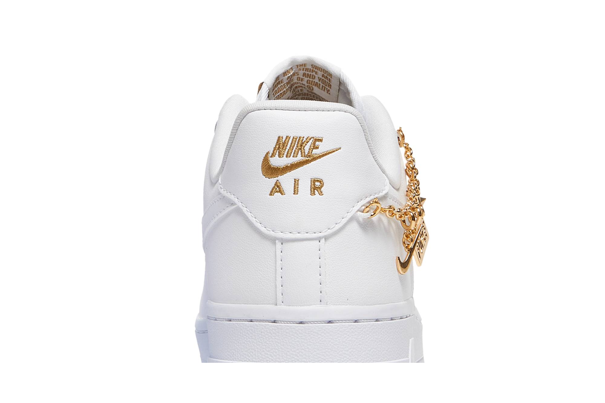 (Women) Nike Air Force 1 ’07 LX ‘Lucky Charms’ DD1525-100