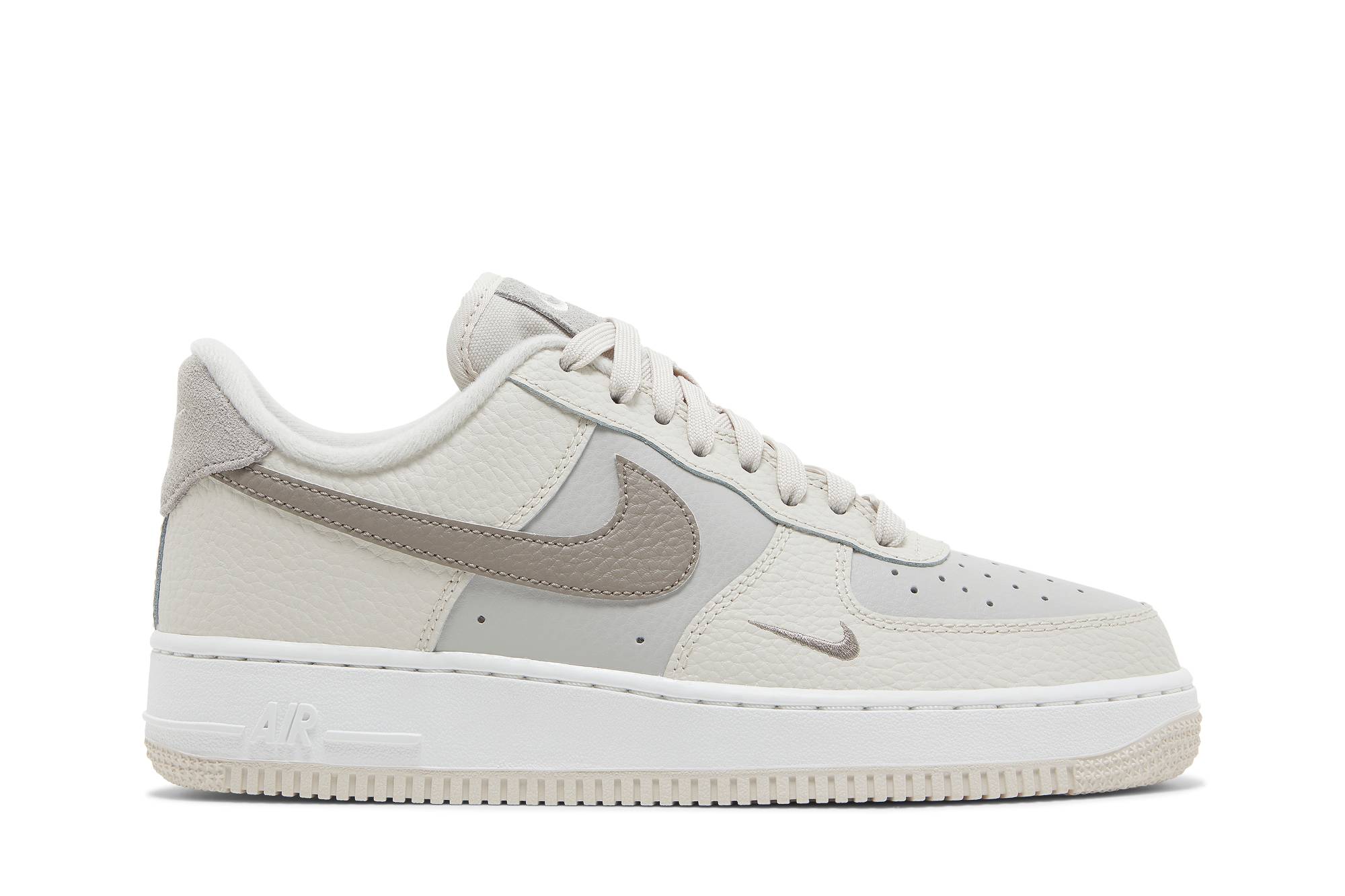 (Women) Nike Air Force 1 Low Light Orewood FB8483-100 Nicesnk
