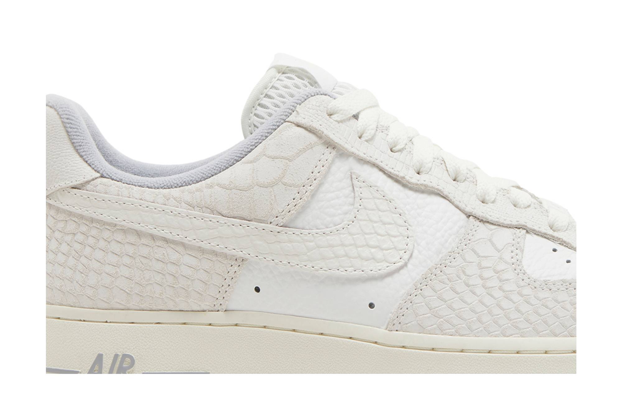 (Women) Nike Air Force 1 Low ‘White Python’ DX2678-100