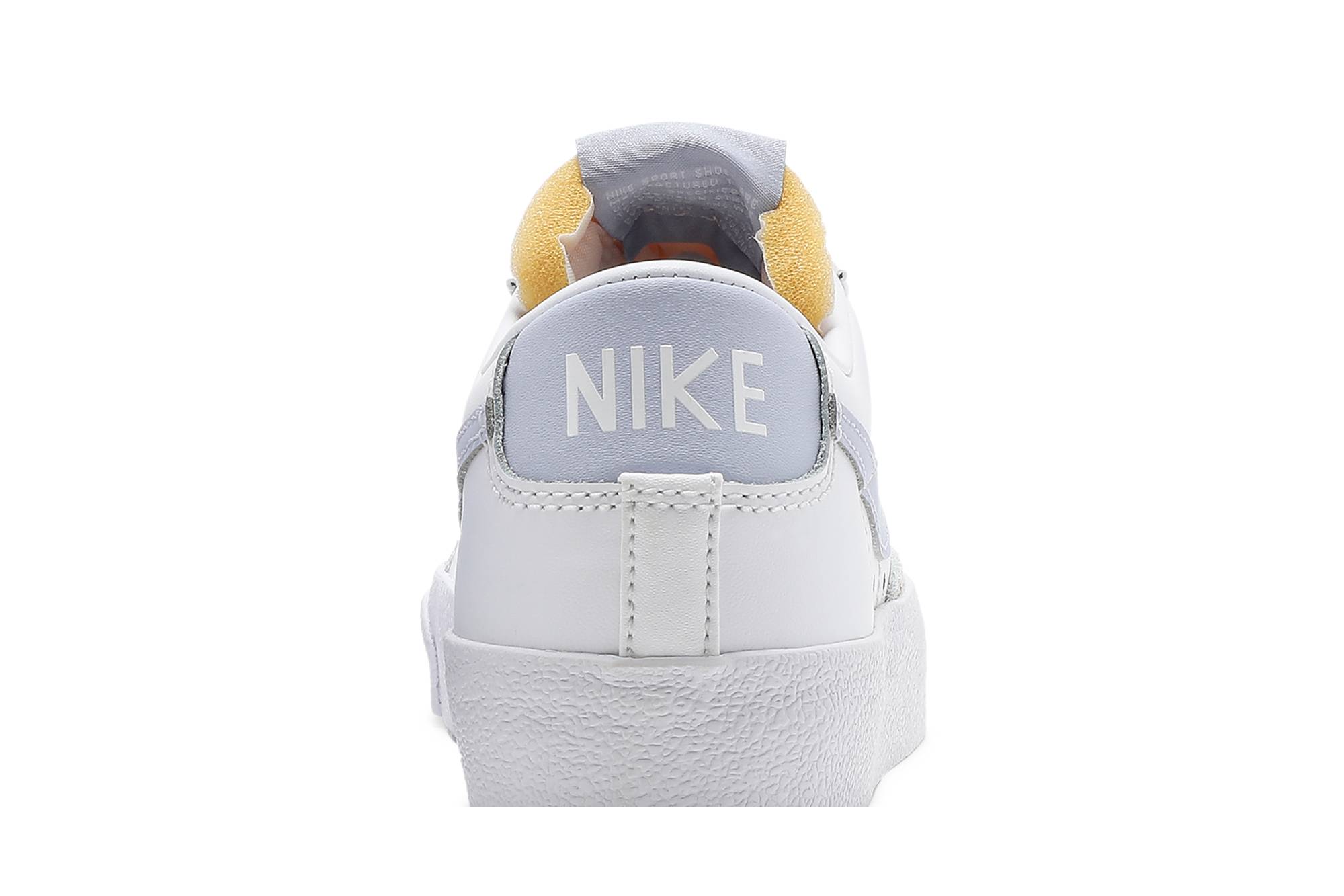 (Women) Nike Blazer Low ’77 ‘White Ghost’ DC4769-103