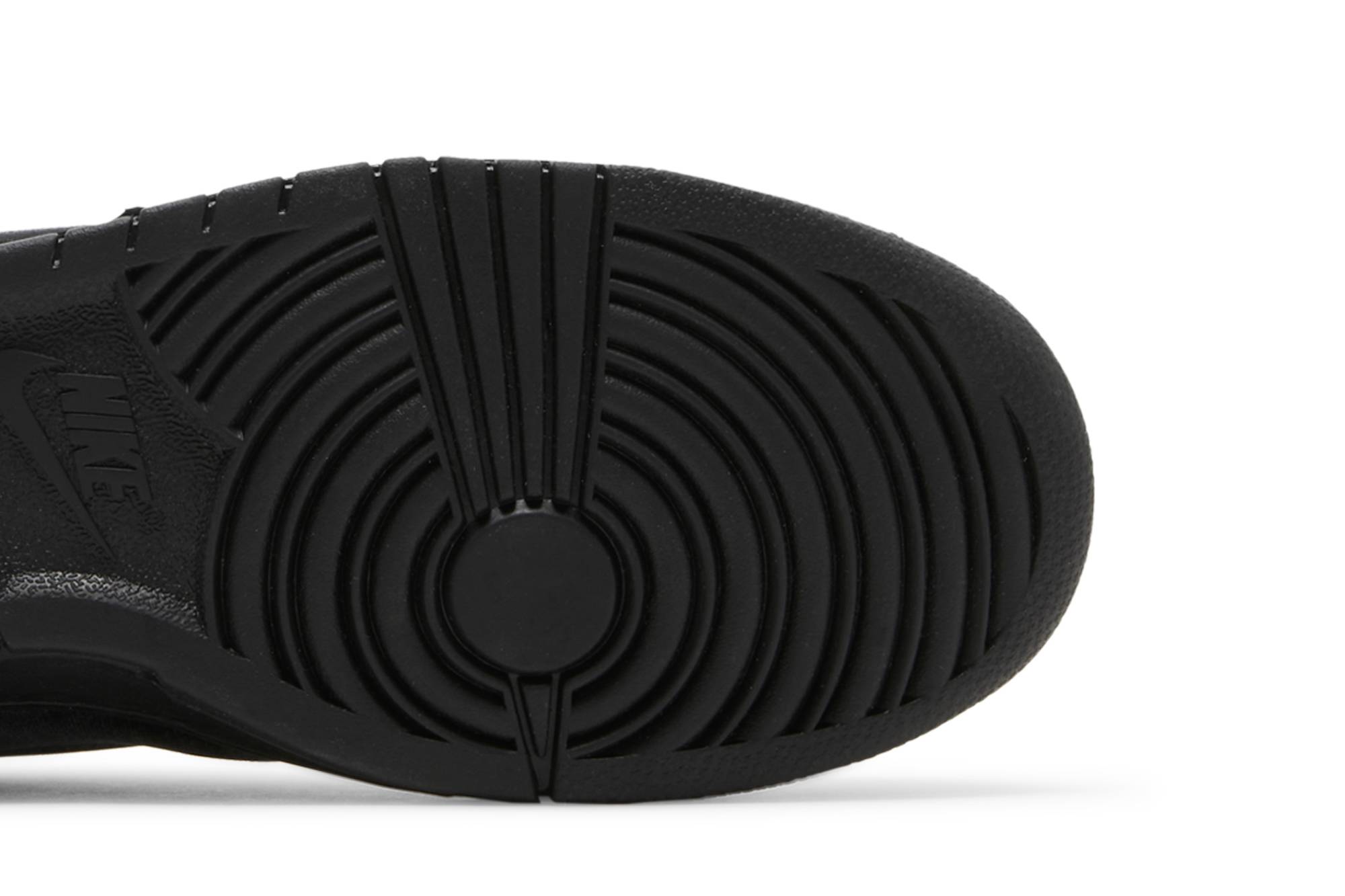 Dover Street Market x Nike Dunk Low ‘Triple Black’ DH2686-002