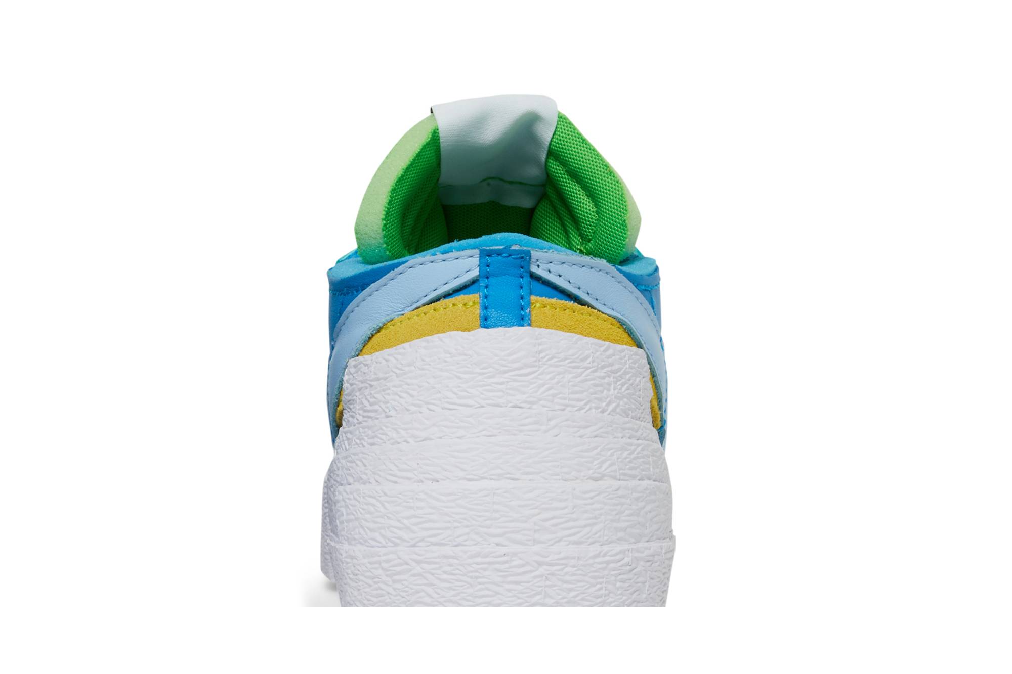 KAWS x sacai x Nike Blazer Low Neptune Blue DM7901-400 Nicesnk