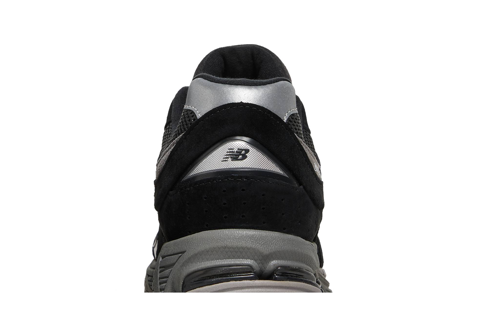 New Balance 2002R ‘Black’ M2002RR1