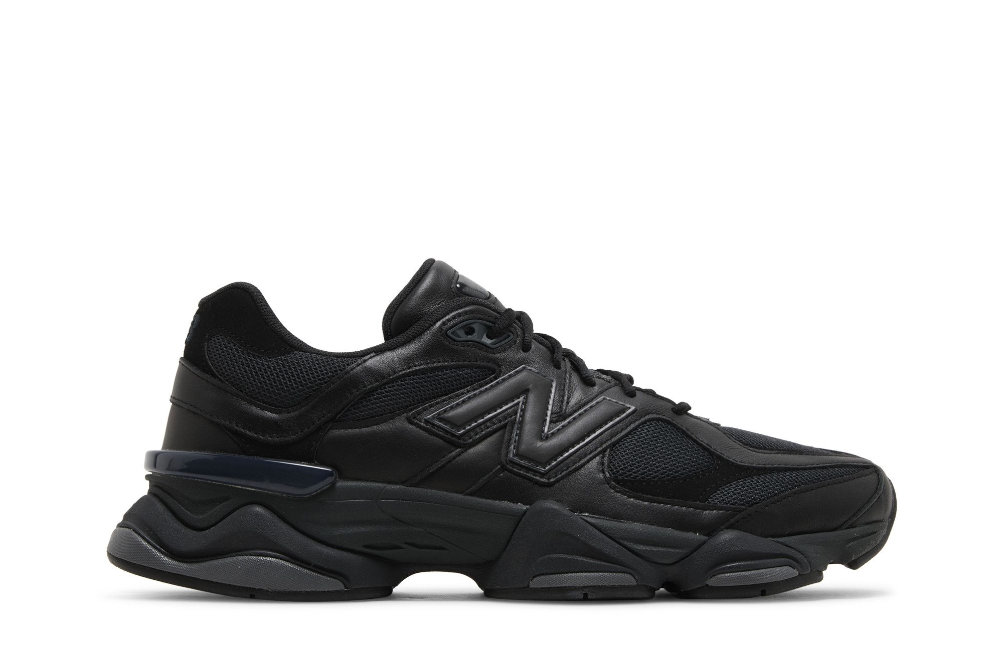 New Balance 9060 ‘Triple Black Leather’ U9060NRI