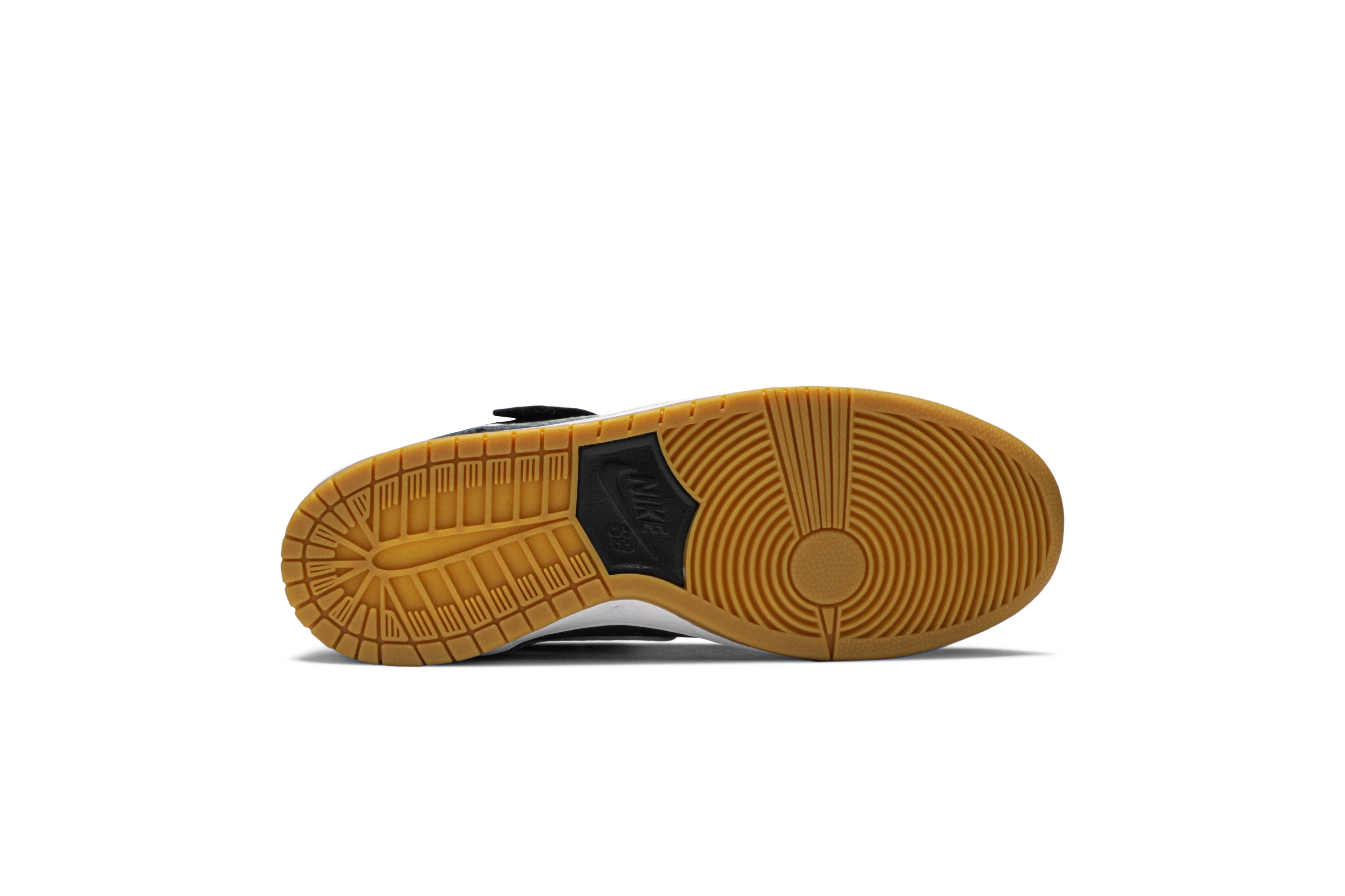 Nike SB Dunk Mid Pro Orange Label ‘Black Gum’ CD6754-001